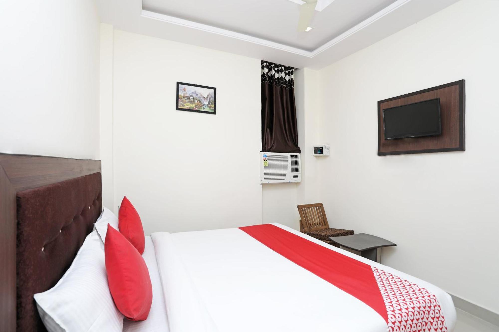 OYO Flagship 14468 Hotel Divine Ganges Haridwār Exterior foto