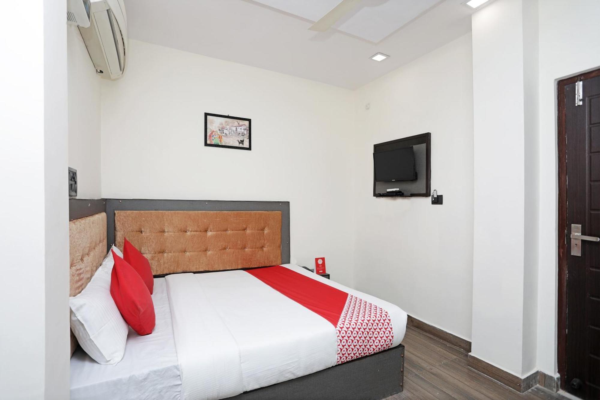 OYO Flagship 14468 Hotel Divine Ganges Haridwār Exterior foto